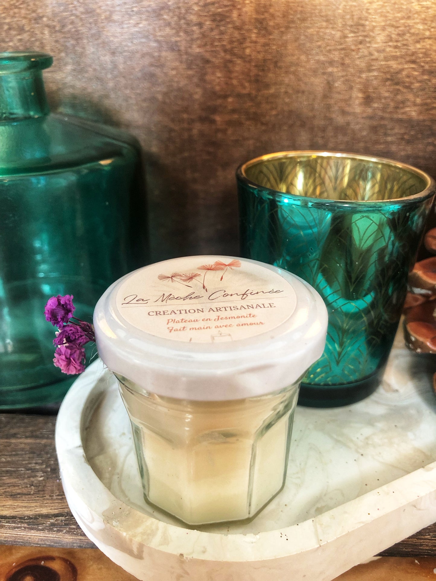PETITE BOUGIE INVITE A OFFRIR