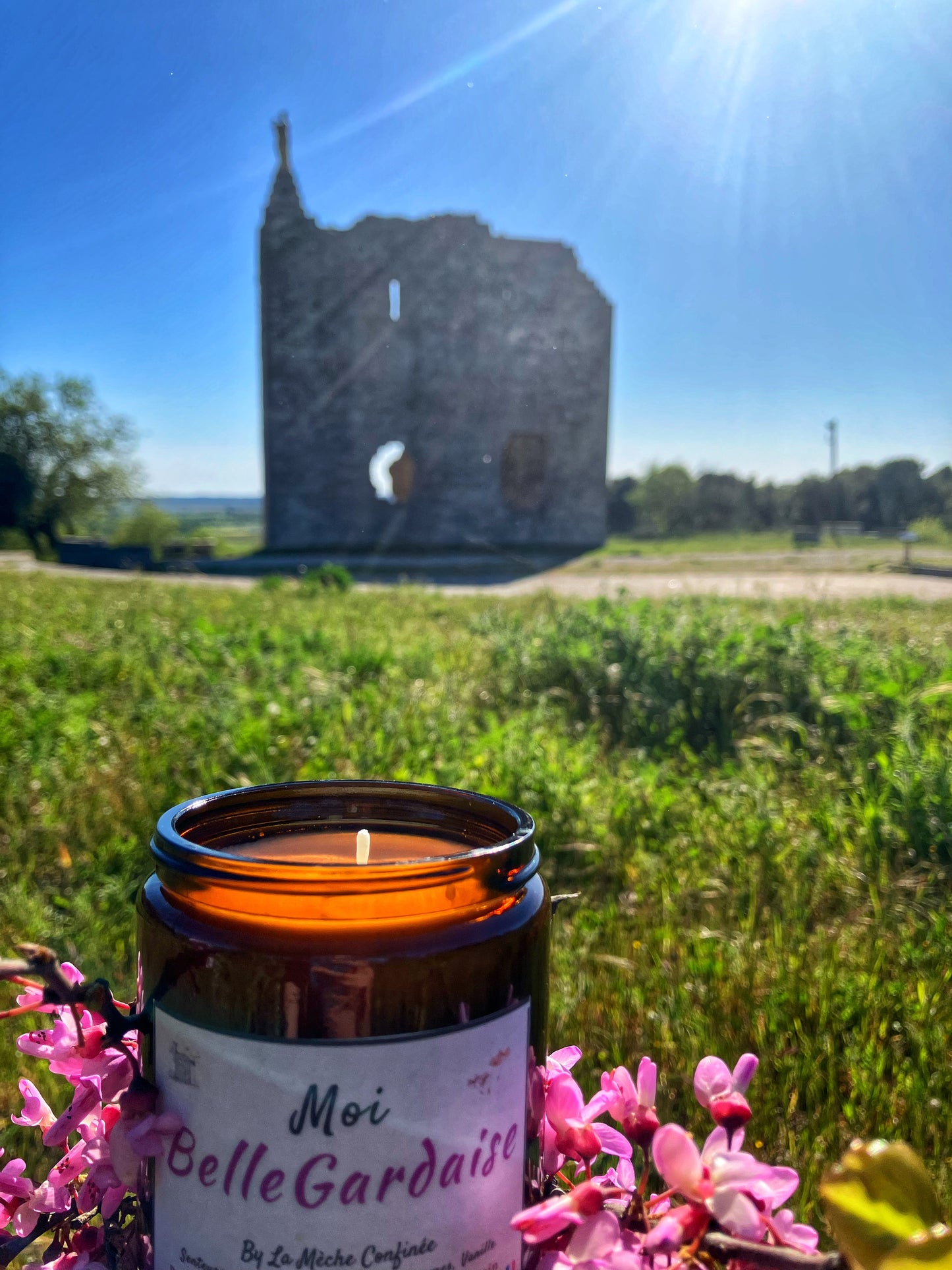 MOI, BELLEGARDAISE
