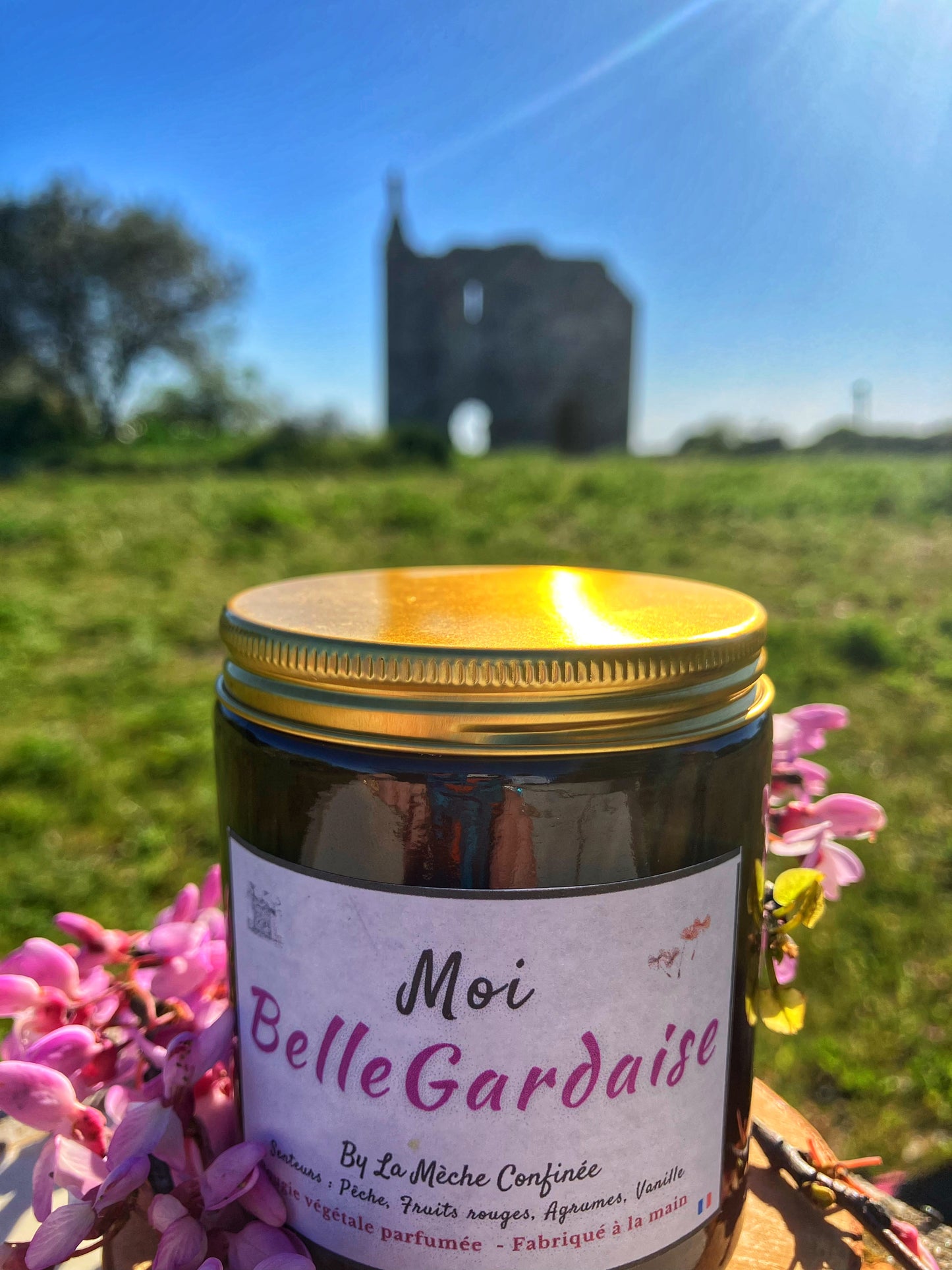 MOI, BELLEGARDAISE