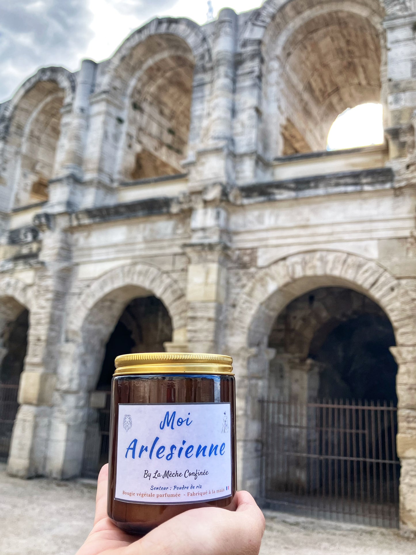 MOI, ARLESIENNE